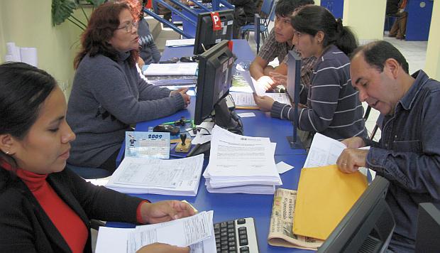 Los municipios de Comas y Magdalena del Mar establecieron beneficios para que contribuyentes se pongan al día con el pago de tributos municipales. (Foto: USI)