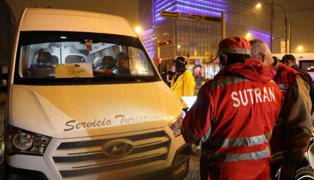 Personal de Sutran ejecuta operativos en los terminales terrestres. (Difusión)