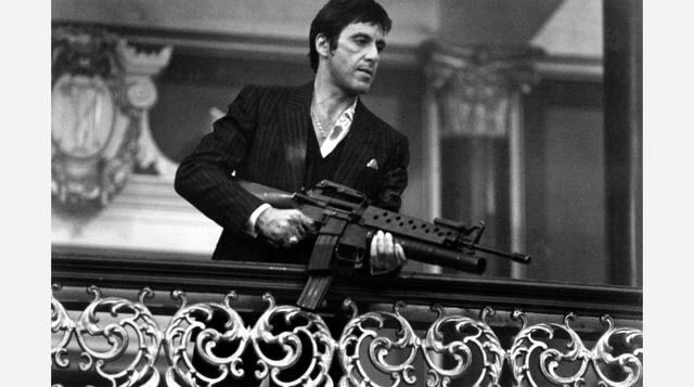 Cara cortada (1983). “No subestimes la avaricia de otro hombre”, le dijo Frank López a Tony Montana. (Foto: Getty)