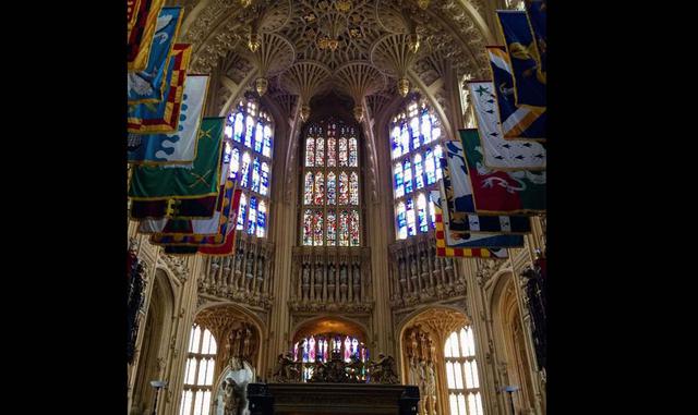 FOTO 15 | ABADÍA DE WESTMINSTER – INGLATERRA. A pesar de que no se puede fotografiar el interior, ha habido ciertos valientes que lo han hecho. (Foto: msn.com)