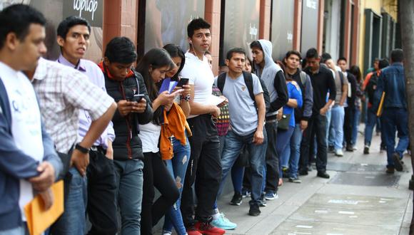 El 29% de los jóvenes encuestados indicaron que llevan entre 3 a 6 meses buscando un puesto de trabajo. (Foto: Jesus Saucedo / GEC)