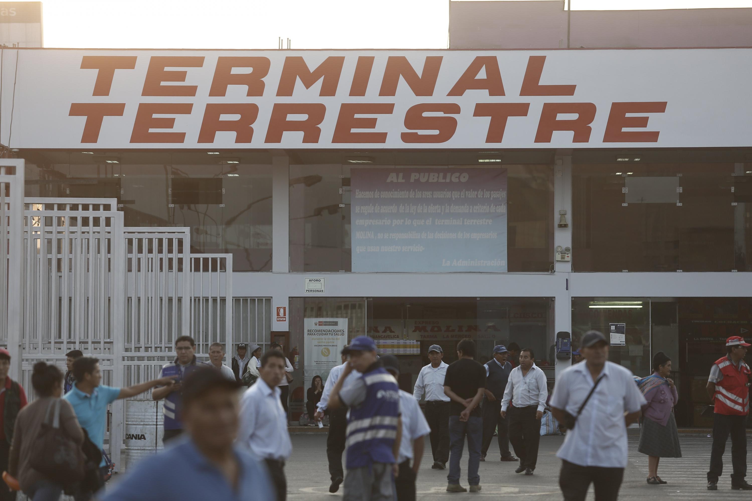Terminal terrestre