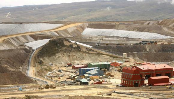 Hochschild Mining dijo que su objetivo de producción para el 2020 era 432,000 onzas equivalentes de oro o 35 millones de onzas equivalentes de plata.