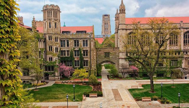 FOTO 2 | Universidad de Chicago, Estados Unidos. Puntuación total: 354.9.