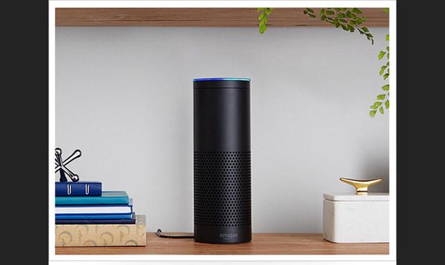 1.       Amazon Echo: el Echo puede recitar las noticias diarias, leerle un audiolibro, tocar las canciones favoritas de papá, o incluso pedirle una pizza.