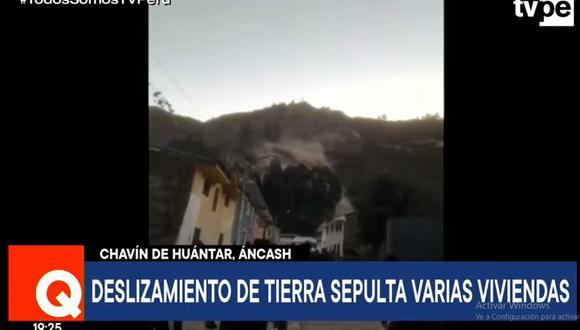 Deslizamiento de cerro entierra casas y caminos rurales en el distrito de Chavín de Huántar, en Huaraz. (TV Perú)