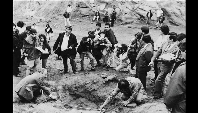 Foto 2 | Casos La Cantuta y Barrios Altos, y detenciones de Gorriti y Dyer. El 7 de abril del 2009, Alberto Fujimori fue condenado a 25 años por los delitos de homicidio calificado con alevosía, por las matanzas de Barrios Altos y La Cantuta, y secuestro agravado, por las detenciones del periodista Gustavo Gorriti y del empresario Samuel Dyer. Esta fue la condena de mayor pena que recibió el ex presidente. (Foto: USI)