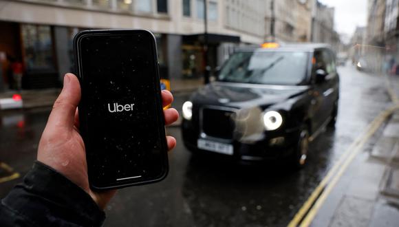 La tortuosa ruta de Uber para frenar sus pérdidas debería atenuar el optimismo inversionista. (Foto: Tolga Akmen / AFP)