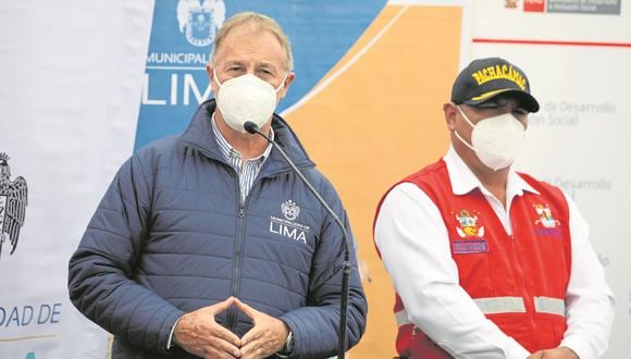 El alcalde de Lima, Jorge Muñoz, cuestionó la reunión que sostuvo el presidente de la AMPE, Álvaro Paz de la Barra, y otros alcaldes con Pedro Castillo, candidato presidencial de Perú Libre.