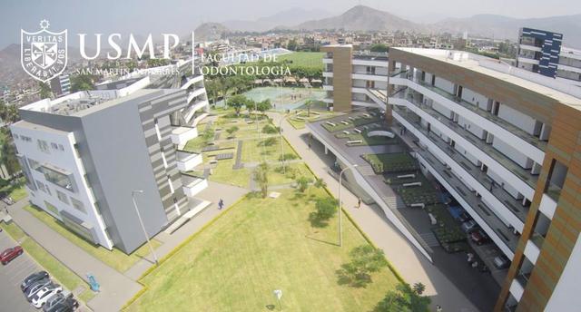 FOTO 28 | Universidad San Martín de Porres (USMP). Las primeras Facultades fueron las de Educación y Letras incluyendo los Institutos de Filosofía, Castellano, Literatura, Historia, Geografía y Periodismo. El Primer Rector fue el fundador, el RP Vicente S