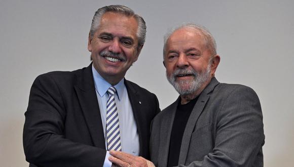Luiz Inácio Lula da Silva arribará esta noche a Buenos Aires y se reunirá con el presidente argentino Alberto Fernández. (Foto: AFP)