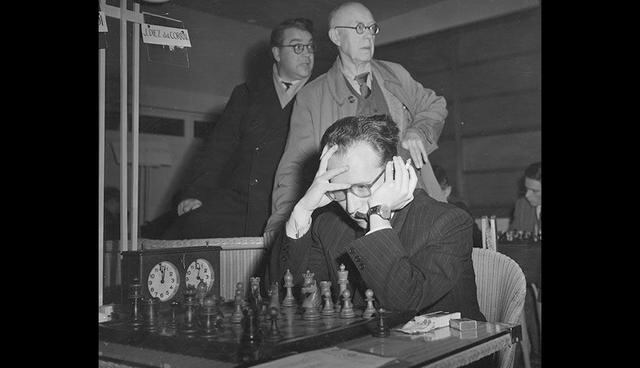 FOTO 8 | 8. “Eras demasiado bueno/a para esa persona”. La ruptura de un vínculo, ya sea personal o profesional, puede ser una situación traumática. Juzgar de esa manera la relación entre ambos sugiere que tu interlocutor tiene mal gusto o ha estado perdiendo el tiempo. Es mucho más práctico decir algo como “¡Él/ella se lo pierde!”.