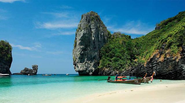 Sudeste asiático. Las playas de Phuket en Tailandia conforman uno de los destinos favoritos para celebrar las bodas. Su belleza natural, con increíbles atardeceres, es su principal atractivo, pero también cuenta con resorts de lujo y varias alternativas p
