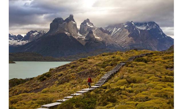 FOTO 23 | DICIEMBRE. Sur de Patagonia (Chile y Argentina). Todo resulta increíble en el extremo sur de Sudamérica, incluso el tiempo: es mejor no pisar la Patagonia hasta diciembre, cuando la primavera austral da paso al verano austral. La joya en la part
