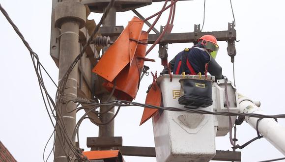 Enel detalló que desde el lunes 15 hasta el miércoles 17 de junio ejecutará trabajos de mantenimiento en las redes eléctricas de media y baja tensión en varios distritos. (Foto: Enel)
