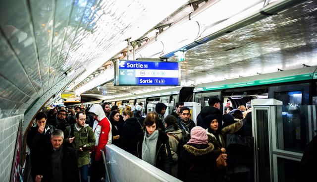 La tensión entre sindicatos de transporte en el gobierno de Francia sigue en pie. (Foto: AFP)