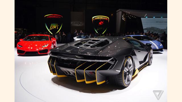 Un monocasco y carrocería en fibra de carbono ofrece un bajo peso de 1,520 kg y una relación de peso a potencia de solo 1.97 km/hp. (Foto: Megaricos)