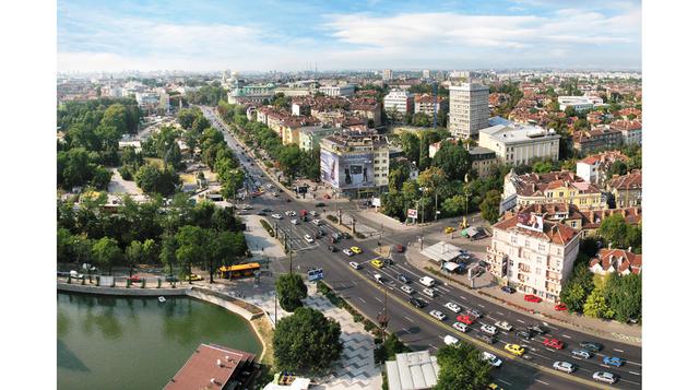 Sofía (Bulgaria). Sofía tiene tasas de impuestos muy bajas (10%) y es una de las ciudades del mundo donde más rápido funciona Internet. Allí han sido fundadas empresas de éxito como VRay, que tiene prácticamente el monopolio en la representación de espaci