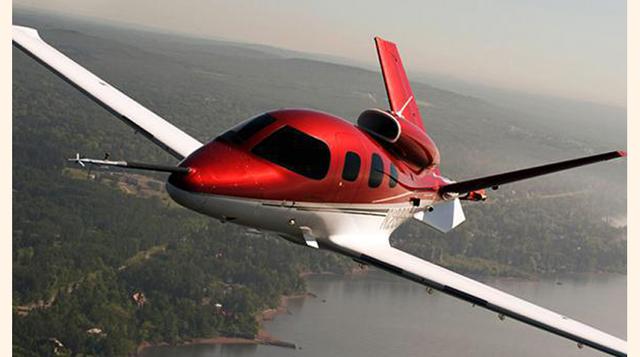 8. Cirrus Vision SF50.Precio: USD 1.96 millones