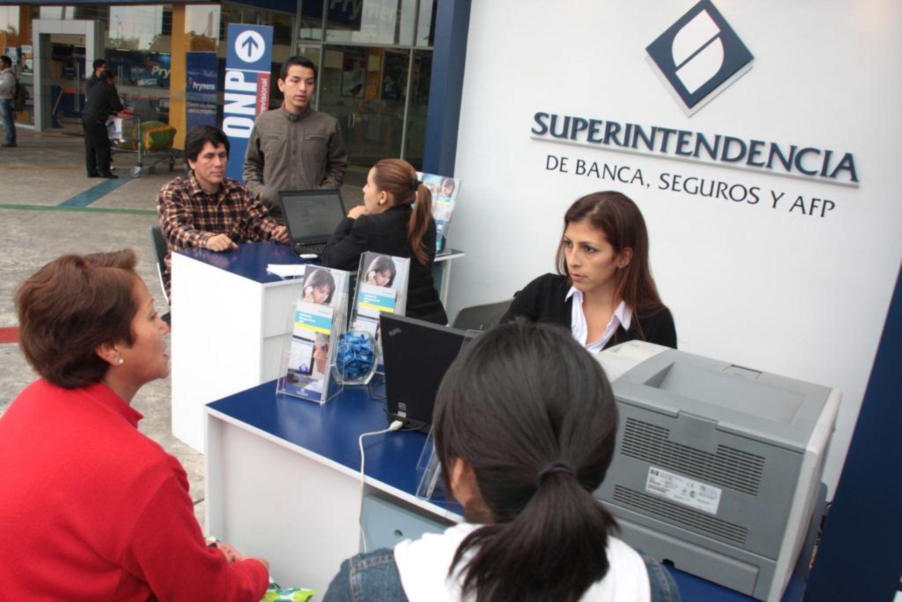 El pasado 13 de junio el Pleno del Congreso aprobó la supervisión de las Cooperativas de Ahorro y Crédito por parte de la SBS. (Foto: Andina)