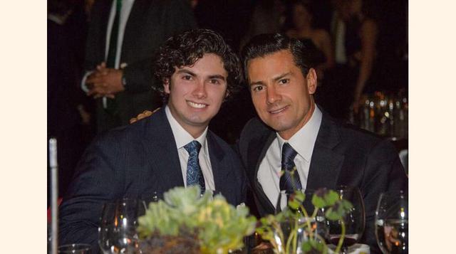 Alejandro Peña, el único hijo de Enrique Peña, quien cumplió 19 años el pasado mes de enero, es también el más despreocupado al momento de compartir en redes sociales aspectos de su vida; y si bien no acompaña regularmente a su padre a eventos públicos, s