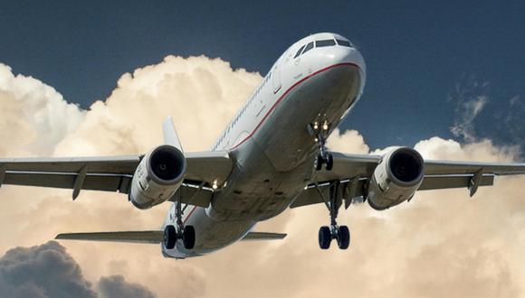 Desde la gestión eficiente del equipaje hasta la comodidad en vuelo, conoce las aerolíneas destacadas en Estados Unidos según un reciente estudio (Foto: Pexels)
