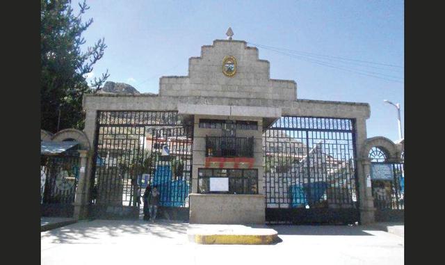 Puesto 2. Los recién egresados de la Universidad Nacional de Huancavelica ganan en promedio S/ 2,422.