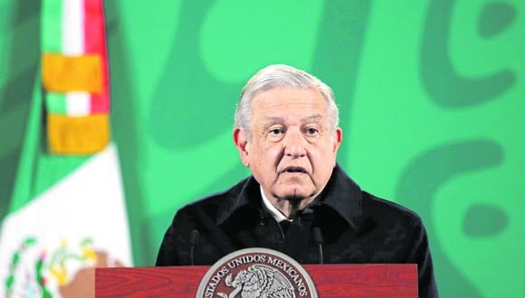El mandatario mexicano Andrés Manuel López Obrador informa sobre la muerte de una persona por un terremoto de 7.4 de magnitud. Foto: EFE/ Sáshenka Gutiérrez