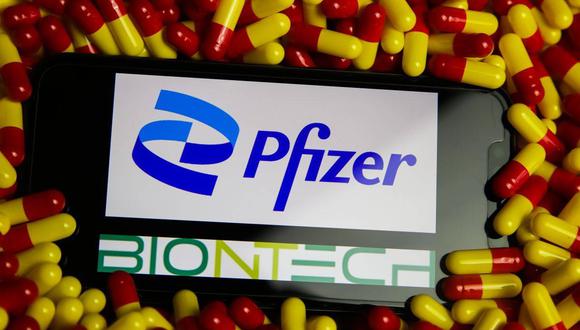 El estudio, que aún no ha sido revisado por pares, concluye que los pacientes que tomaron la píldora de Pfizer junto con otro antiviral tuvieron una reducción de 89% en su tasa combinada de hospitalización o muerte posterior, en comparación con los pacientes que tomaron placebo. (Foto: Kena Betancur / AFP).
