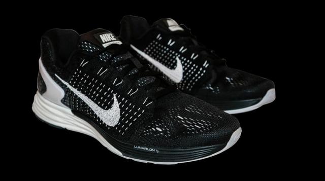 Zapatillas Nike, modelo Flyknit Max. Precio S/399.50 en Inoutlet Premium Lurín. (Foto: Nike)