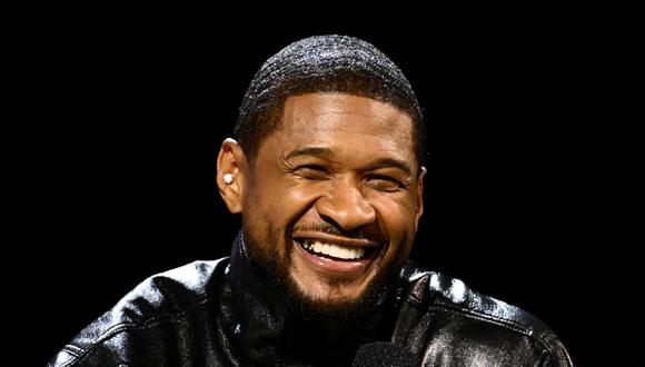 En el show de medio tiempo del Super Bowl 2024, Usher se presentó y contó con la participación de varios artistas invitados (Foto: AFP)