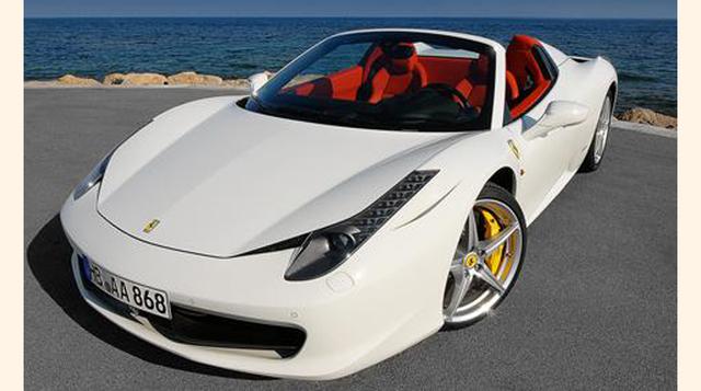 Ferrari 458 Italia Spider — US$ 260,000