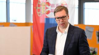 Serbia dice a Putin que quiere entrar en la UE pero sin alejarse de Moscú