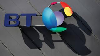 BT recortará 4,000 empleos en reorganización tras un "año desafiante"