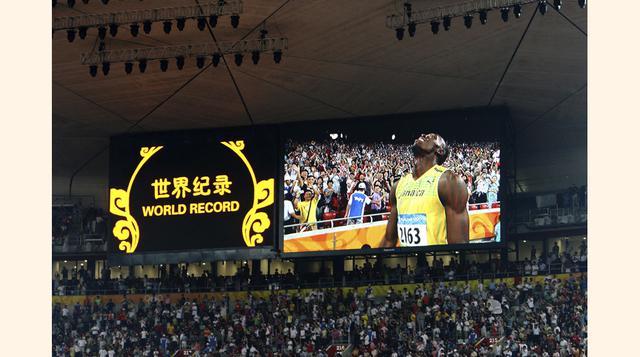 Antes de los Juegos Olímpicos de Pekín 2008, los únicos patrocinadores que tenía este atleta eran Puma y Digicel (compañía de telefonía en Jamaica).