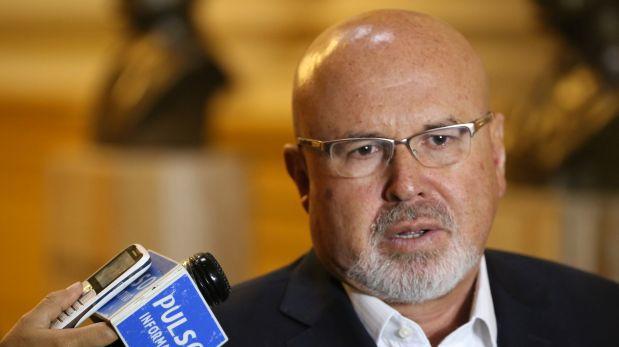 Carlos Bruce aseguró que sobre la ministra de Educación, Flor Pablo, se han dicho frases fuera de lugar y que son una barbaridad. (Foto: GEC)