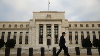 Fed detecta que la economía de EE.UU. crece a ritmo moderado 