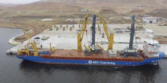 FOTO 5 | 5.       La concesionaria Terminal Portuario Paracas señaló que en julio terminarán los trabajos de construcción de la segunda etapa del muelle terminal San Martín. Así, el puerto de Pisco contará con un muelle de 700 metros de longitud habilitado para recibir carga naviera, sostuvo Jorge Arce, presidente ejecutivo de la operadora portuaria. (Foto: TPParacas)