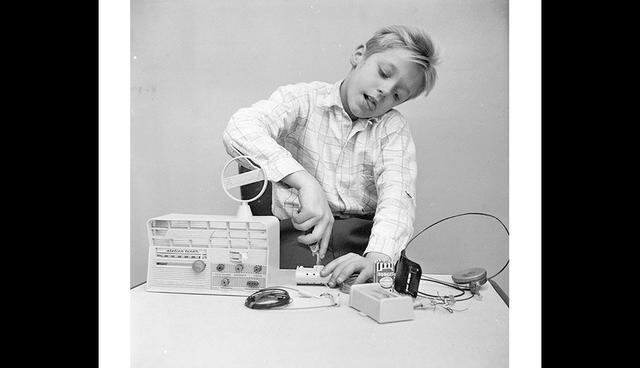 FOTO 7 | 7. “Has perdido muchísimo peso”. Un cumplido que probablemente conlleve las mejores intenciones, pero con un toque crítico. Da la impresión de que has estado juzgando varias situaciones, y que has resuelto que por suerte la otra persona ha experimentado un cambio físico. Comentar simplemente el buen aspecto del otro sin caer en las comparaciones de ningún tipo es una buena solución.