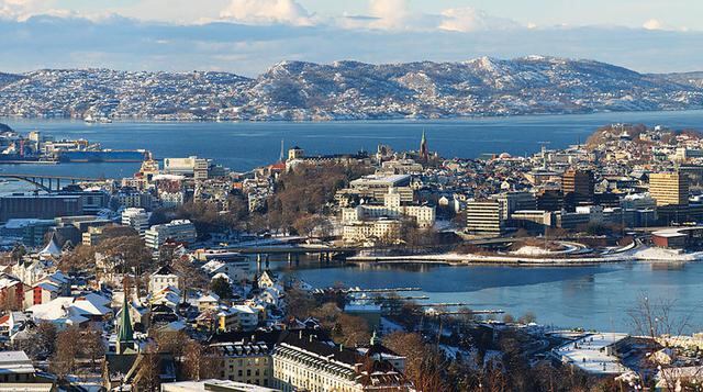 Bergen, Noruega. Puede ser más interesante que Oslo y, de hecho, los hoteles pueden ofrecer precios de acuerdo a su calidad. PriceofTravel considera que la comida y las bebidas es lo más costoso. El precio de estadía por día parte de US$ 106.10. (Foto: Wi