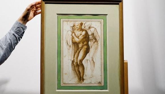 El dibujo subastado el miércoles es el primer desnudo conocido del pintor Miguel Ángel y estaba estimado en 30 millones de euros (US$ 31.5 millones). (Foto:  REUTERS/Gonzalo Fuentes)