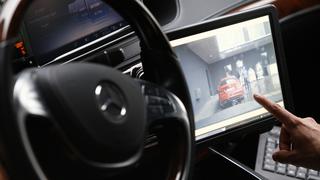 BMW y Daimler venderán vehículos autónomos para autopistas en el 2024