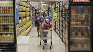 Peruanos migraron a marcas nuevas en productos básicos, un 20% no retornaría a su marca habitual