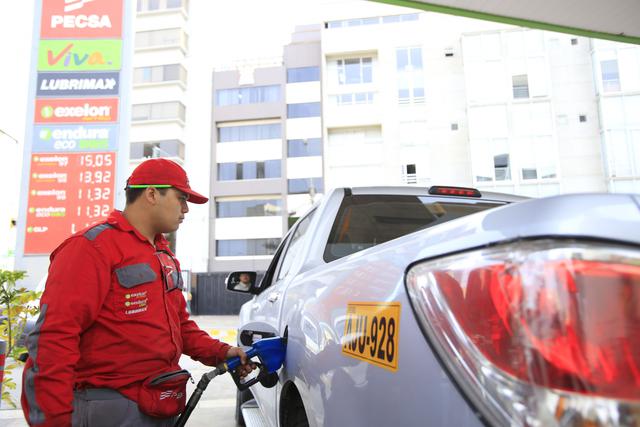 Conoce los derechos principales con los que cuentan los consumidores de combustibles. (Foto GEC)