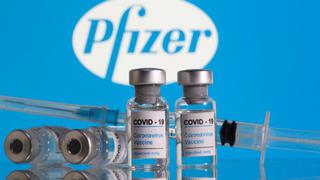 Dosis de Pfizer pueden ser entregadas a puntos de vacunación, señala Neuhaus