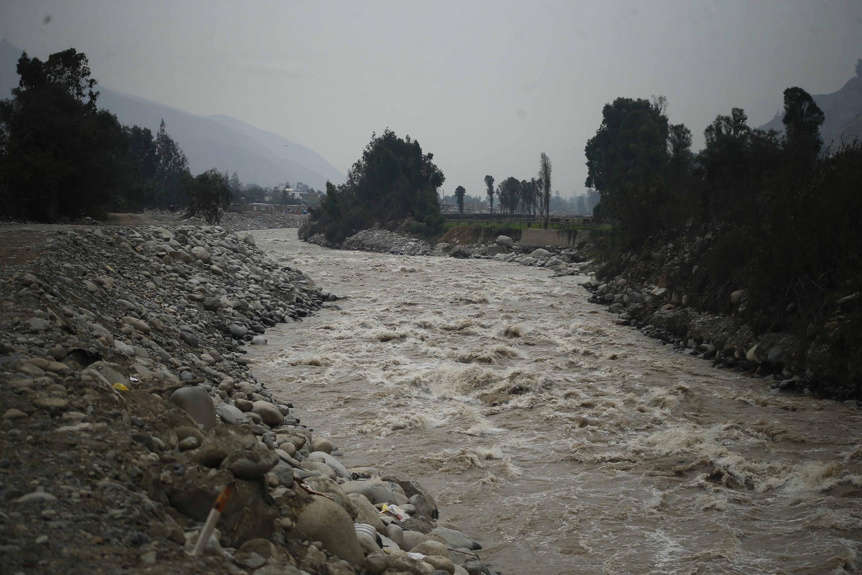 Juzgado. Ordenó parar el retiro de un relave minero cerca al río Rímac.