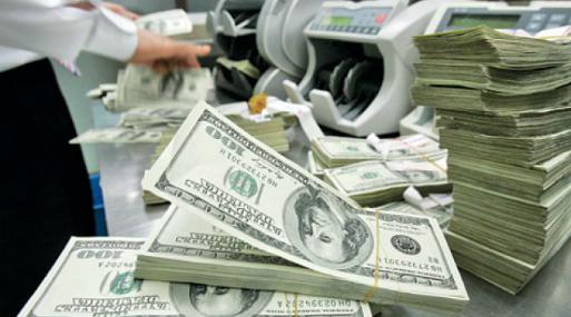 El dólar cerró estable en su última sesión del 2017. (Foto: AP)