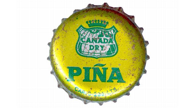 Canada Dry es una bebida que se vende hasta el día de hoy. Sin embargo, la presentación que recordamos, la de piña, desapareció hace muchos años. (Foto: coleccionandochapas.blogspot.com)