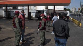 Venezuela se ahoga en petróleo, pero la gasolina es inasequible