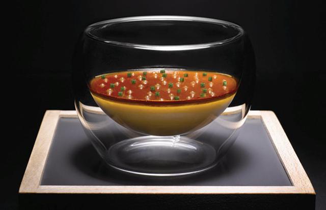 14. "Restaurant André" en Singapur. Foie gras jelly